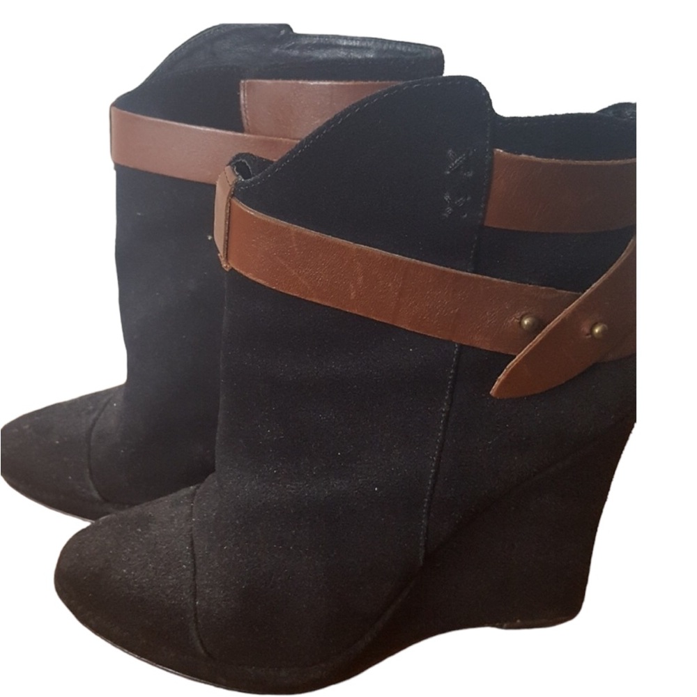 MIA Limited Edition Womens Ankle Wedge Booties Boots Black Size 8 Shoe Short